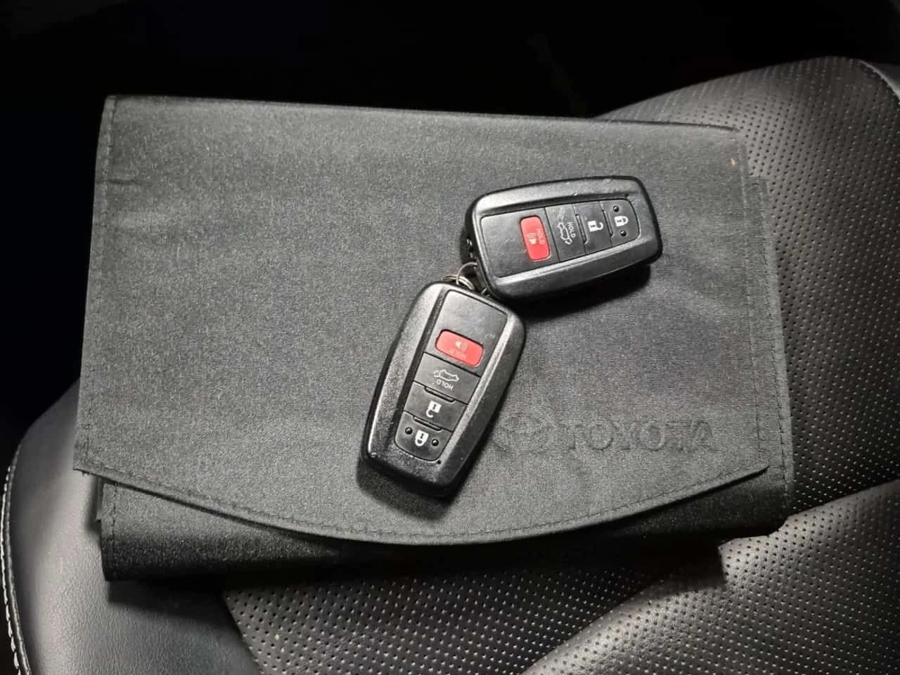 Toyota Rav4 HYBRID LIMITED /CARFAX/Кожа/Подгрев/Панорама, снимка 5 - Автомобили и джипове - 53715291