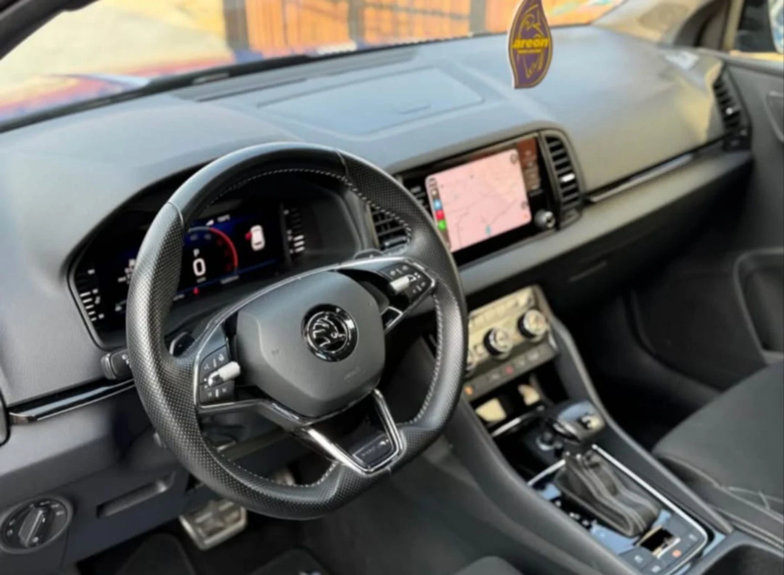 Skoda Karoq 2.0TDI, 4x4 SPORTLINE , снимка 6 - Автомобили и джипове - 54162054