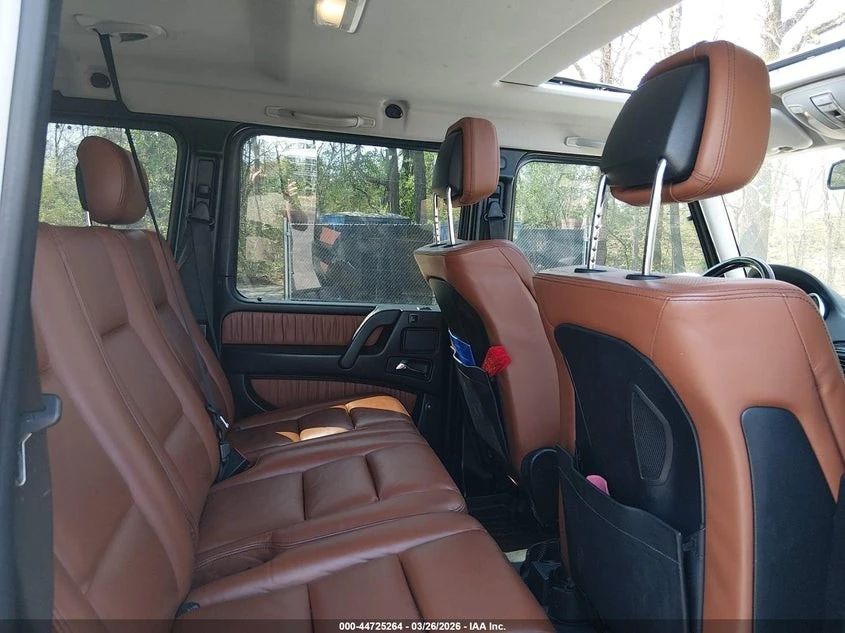 Mercedes-Benz G 550/Keyless/Navi/Камера, снимка 13 - Автомобили и джипове - 54513000