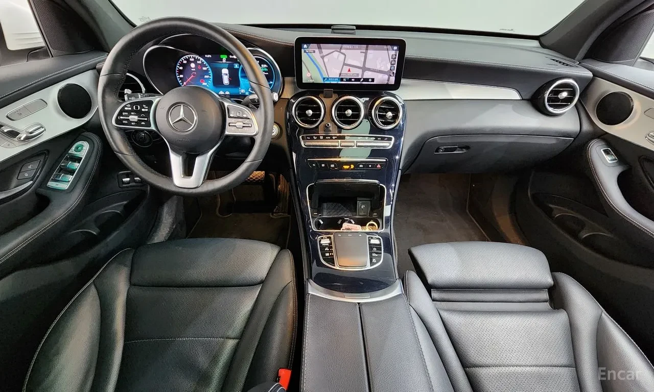 Mercedes-Benz GLC 300 300e 4MATIC (X253), снимка 7 - Автомобили и джипове - 54605447