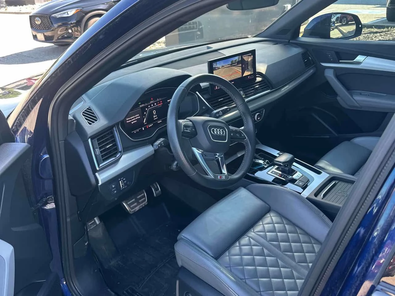 Audi SQ5 Technik / 360 / DIS / MATRIX / B&O , снимка 5 - Автомобили и джипове - 54972236