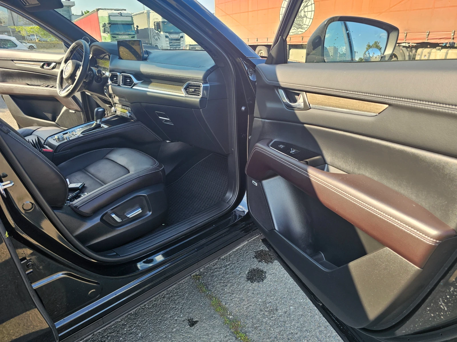 Mazda CX-5 SIGNATURE, снимка 11 - Автомобили и джипове - 55423701