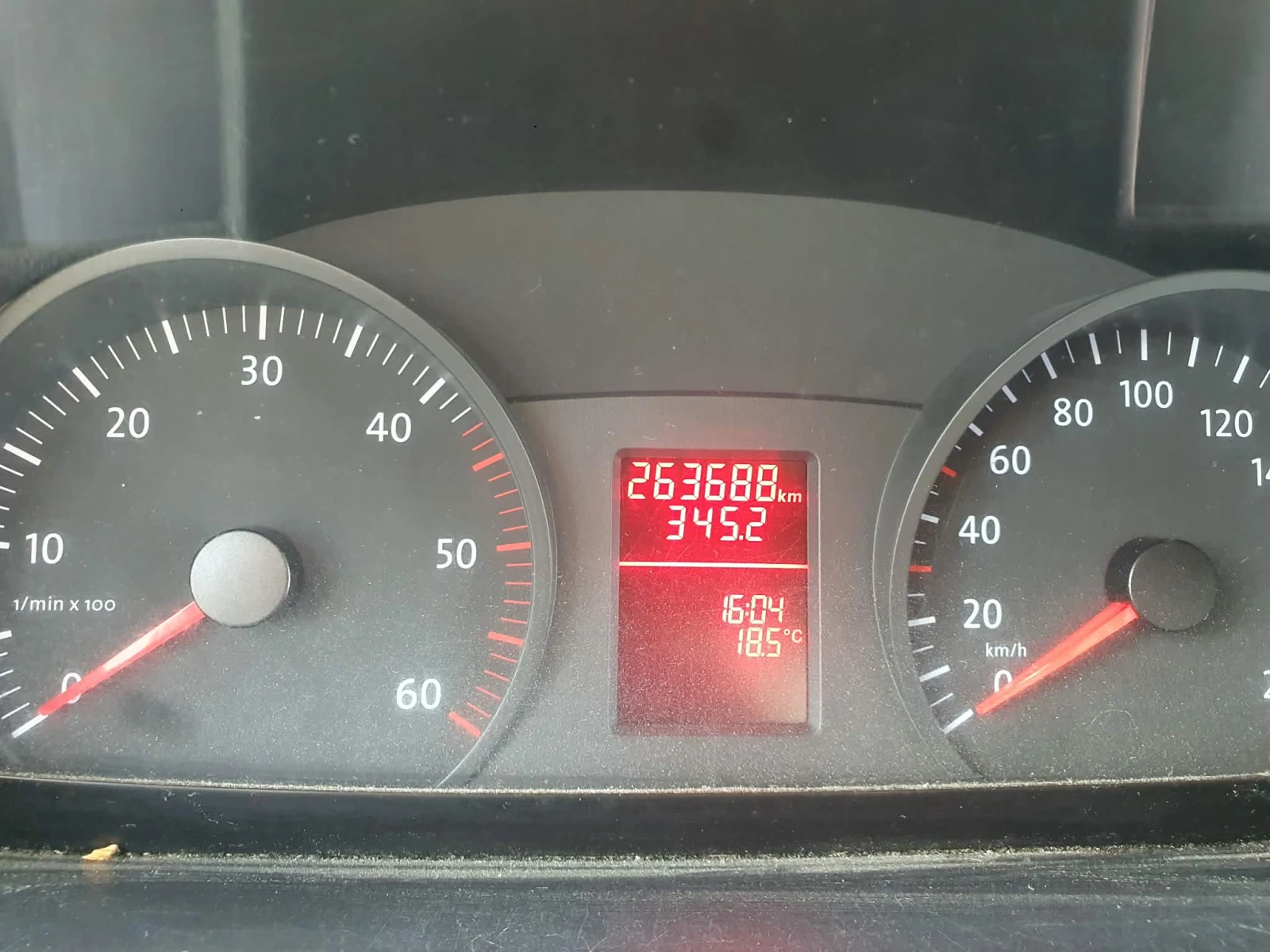 VW Crafter хладилен, снимка 7 - Бусове и автобуси - 54280014