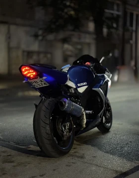Обява за продажба на Suzuki Gsxr SRAD 750i ~4 999 лв. - изображение 1