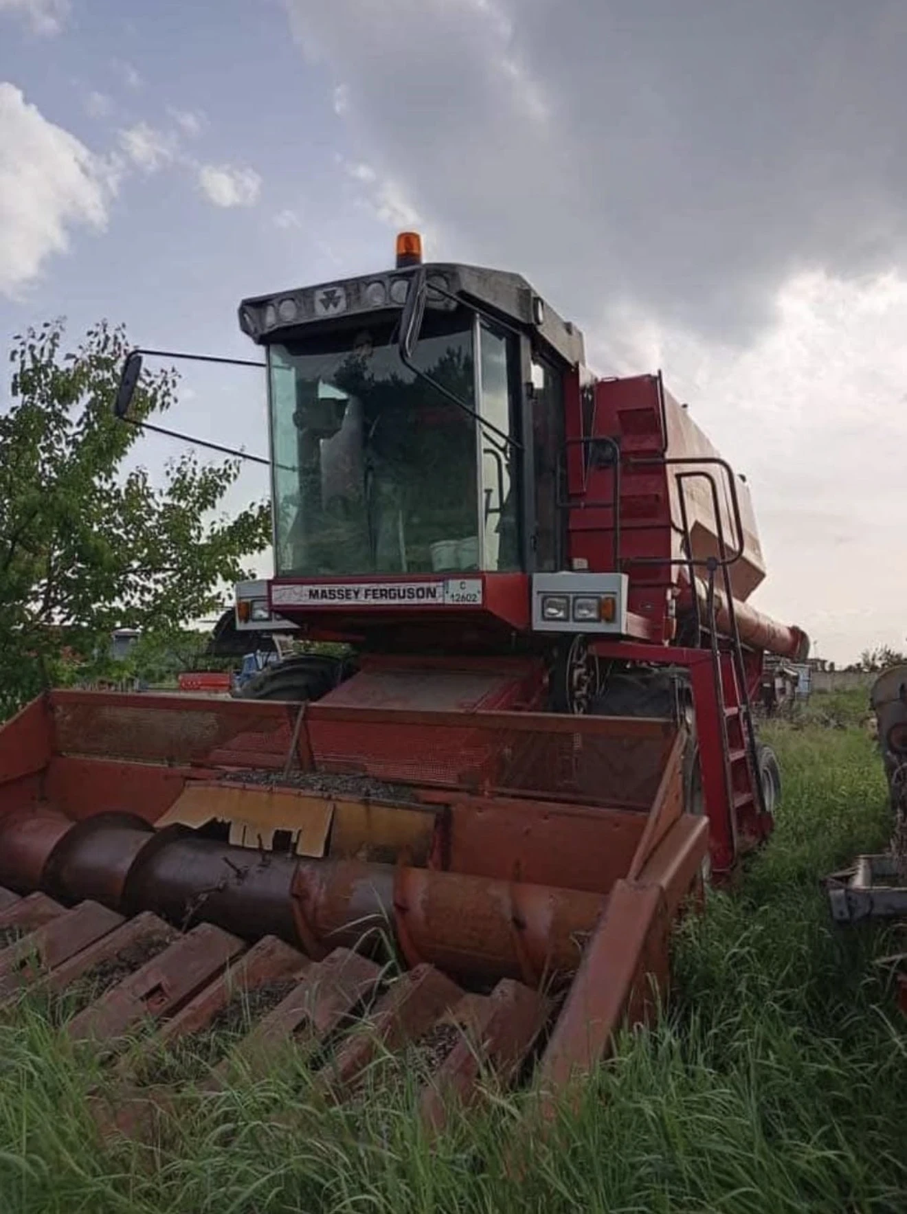 Комбайн Massey Ferguson