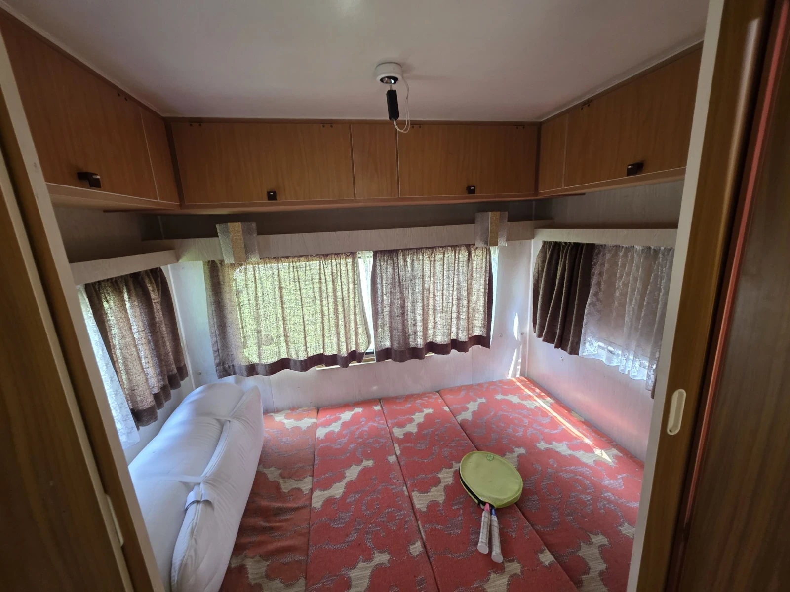 Каравана Knaus Wolf 475, снимка 6 - Каравани и кемпери - 54717598