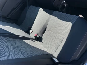 Toyota Yaris 1.5-HUBRID, снимка 15