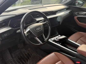 Audi E-Tron * TECHNIK * 360 КАМЕРА* ОБДУХВАНЕ* ПАНОРАМА* HEAD , снимка 7