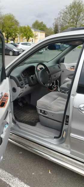 Kia Carnival Limited Edition , снимка 11