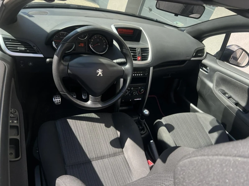 Peugeot 207 CC 1.6 Газ/Бензин, снимка 8 - Автомобили и джипове - 47312944