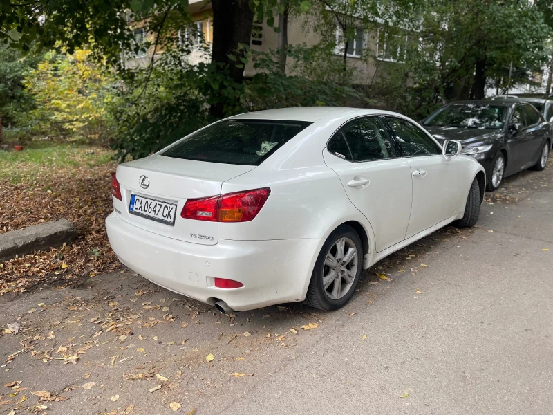 Lexus IS 250, снимка 3 - Автомобили и джипове - 47696763