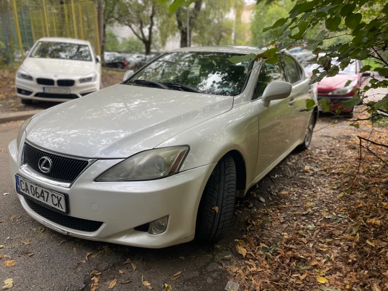 Lexus IS 250, снимка 2 - Автомобили и джипове - 47696763