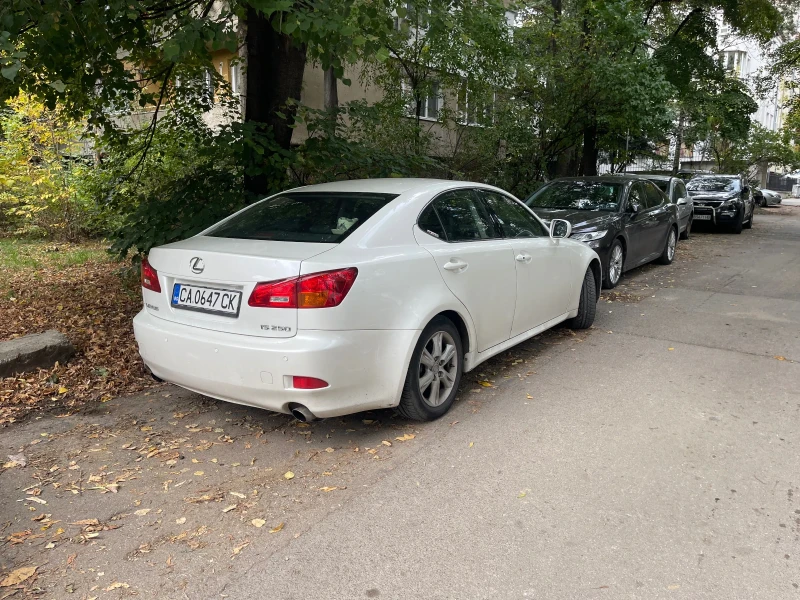 Lexus IS 250, снимка 8 - Автомобили и джипове - 47696763