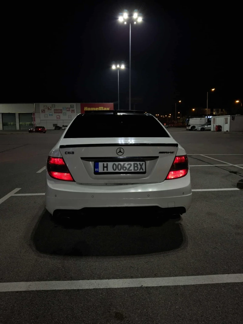 Mercedes-Benz C 320, снимка 3 - Автомобили и джипове - 52435027