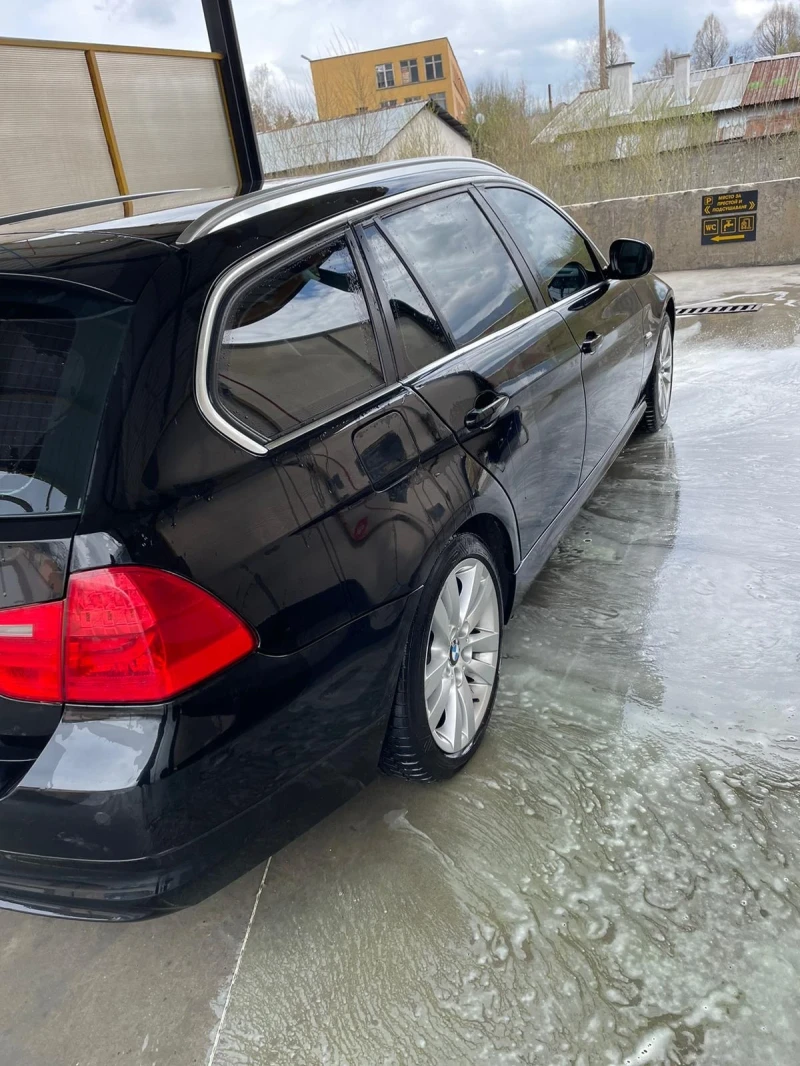 BMW 320 Xdrive, снимка 4 - Автомобили и джипове - 52507940