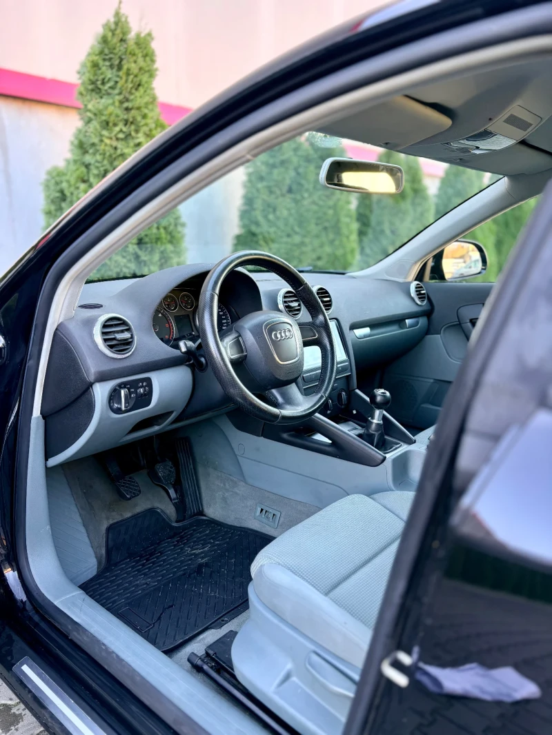 Audi A3 A3 SPORTBACK 1.9 TDI СЕРВИЗНА ИСТОРИЯ, снимка 9 - Автомобили и джипове - 52820073