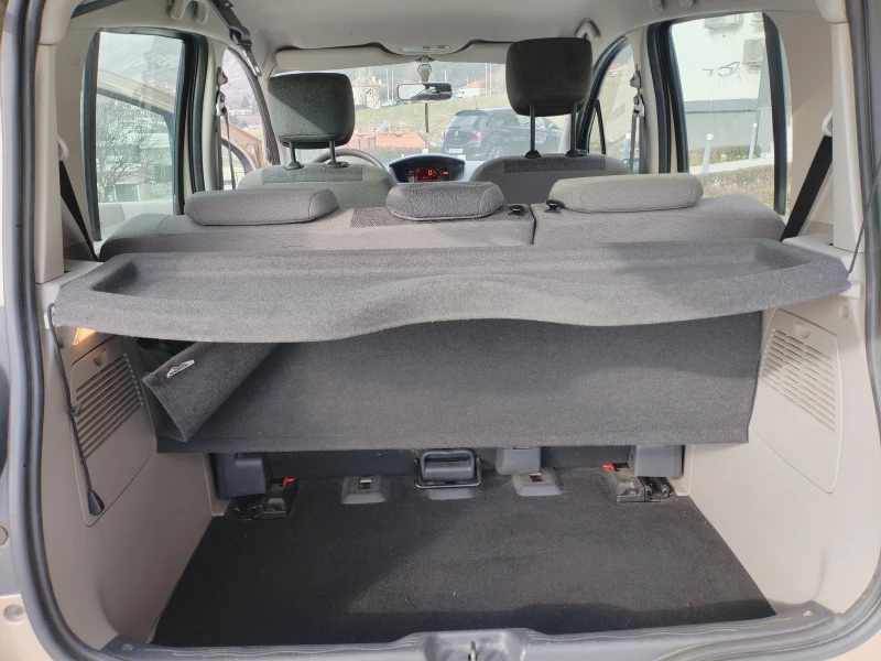 Renault Modus 1.2 16v 75hp Клима Ел стъкла Дигитален Км , снимка 11 - Автомобили и джипове - 53148975