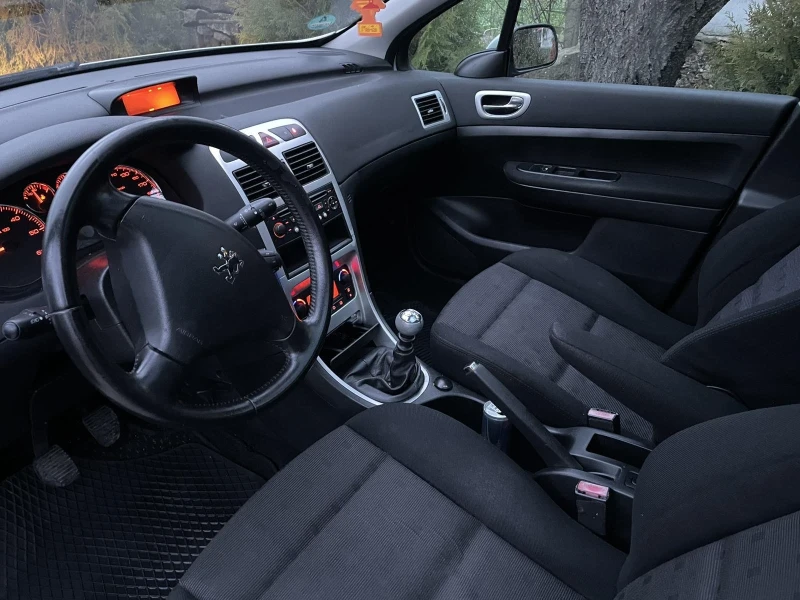 Peugeot 307 2.0HDi Facelift, снимка 12 - Автомобили и джипове - 53565863