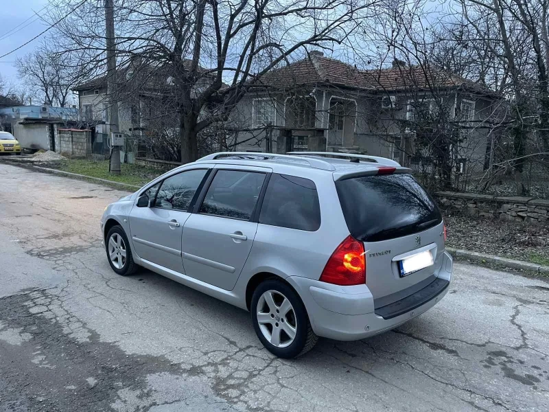 Peugeot 307 2.0HDi Facelift, снимка 4 - Автомобили и джипове - 53565863