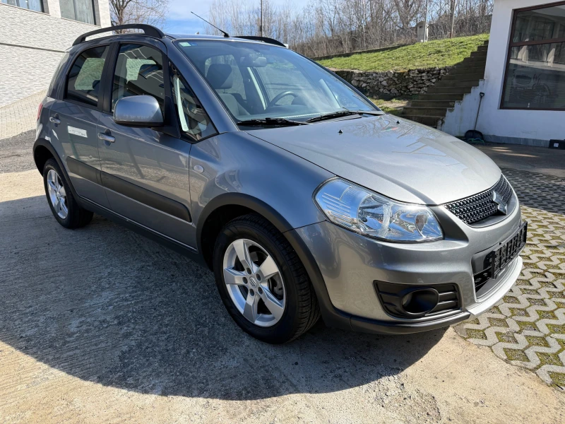 Suzuki SX4 1.6i, снимка 2 - Автомобили и джипове - 53591987