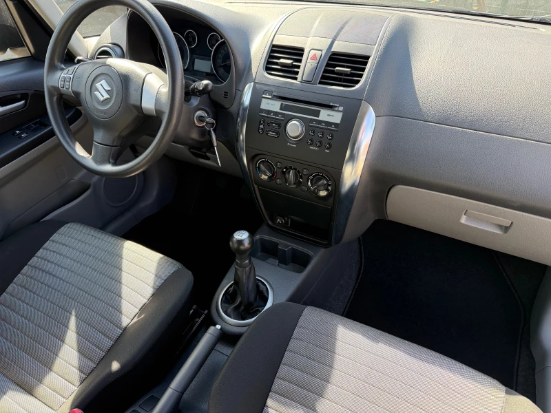Suzuki SX4 1.6i, снимка 10 - Автомобили и джипове - 53591987