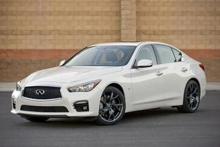 Infiniti Q50, снимка 1 - Автомобили и джипове - 47594487