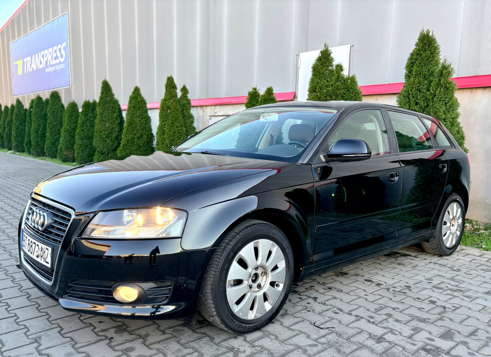 Audi A3 A3 SPORTBACK 1.9 TDI СЕРВИЗНА ИСТОРИЯ, снимка 1