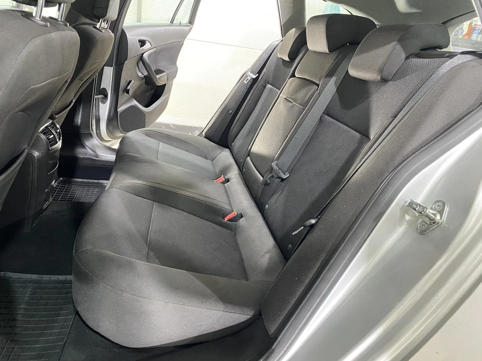 Opel Insignia 2.0D | Mobile.bg   11