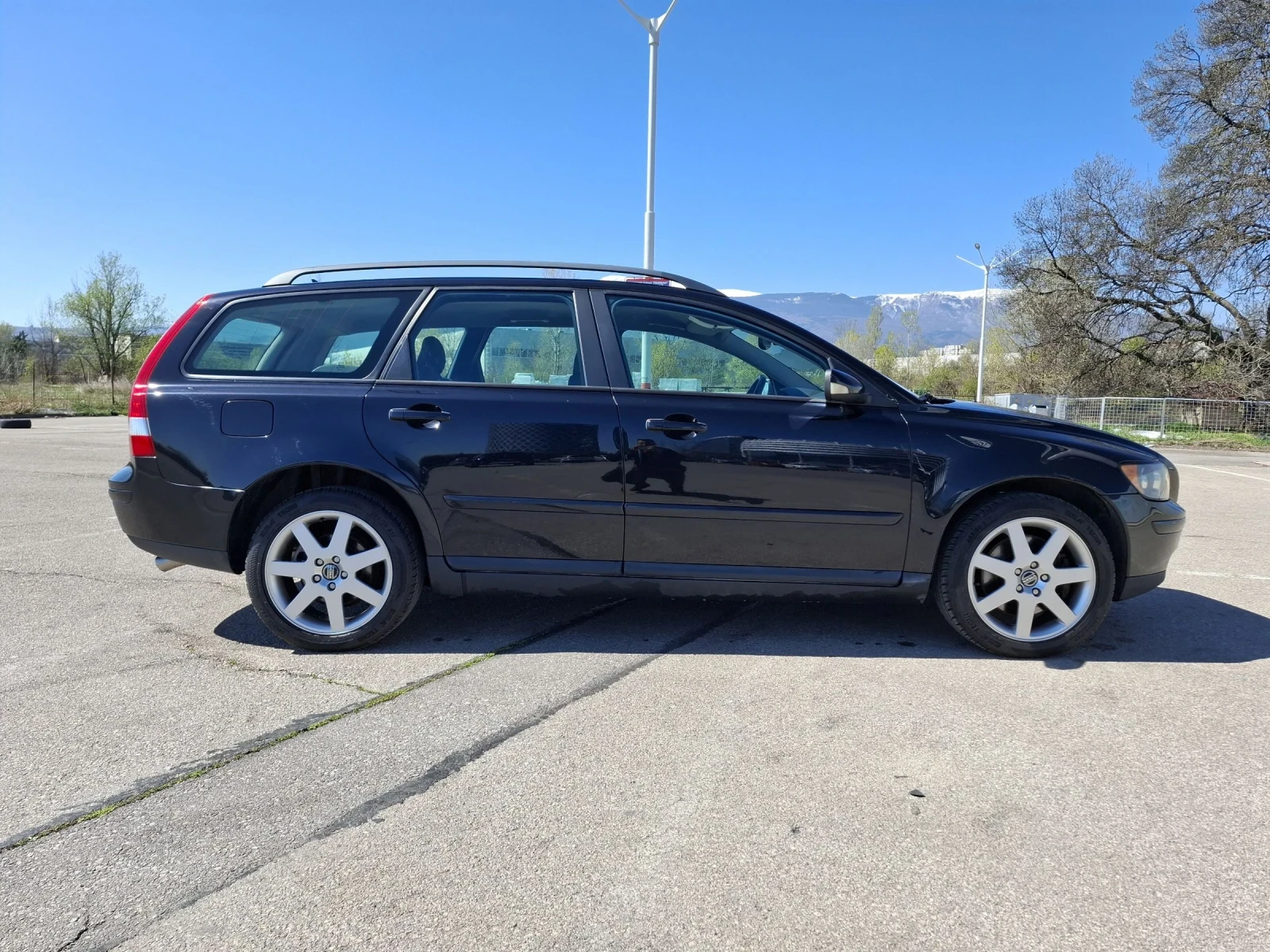 Volvo V50 2.5T AWD - изображение 4