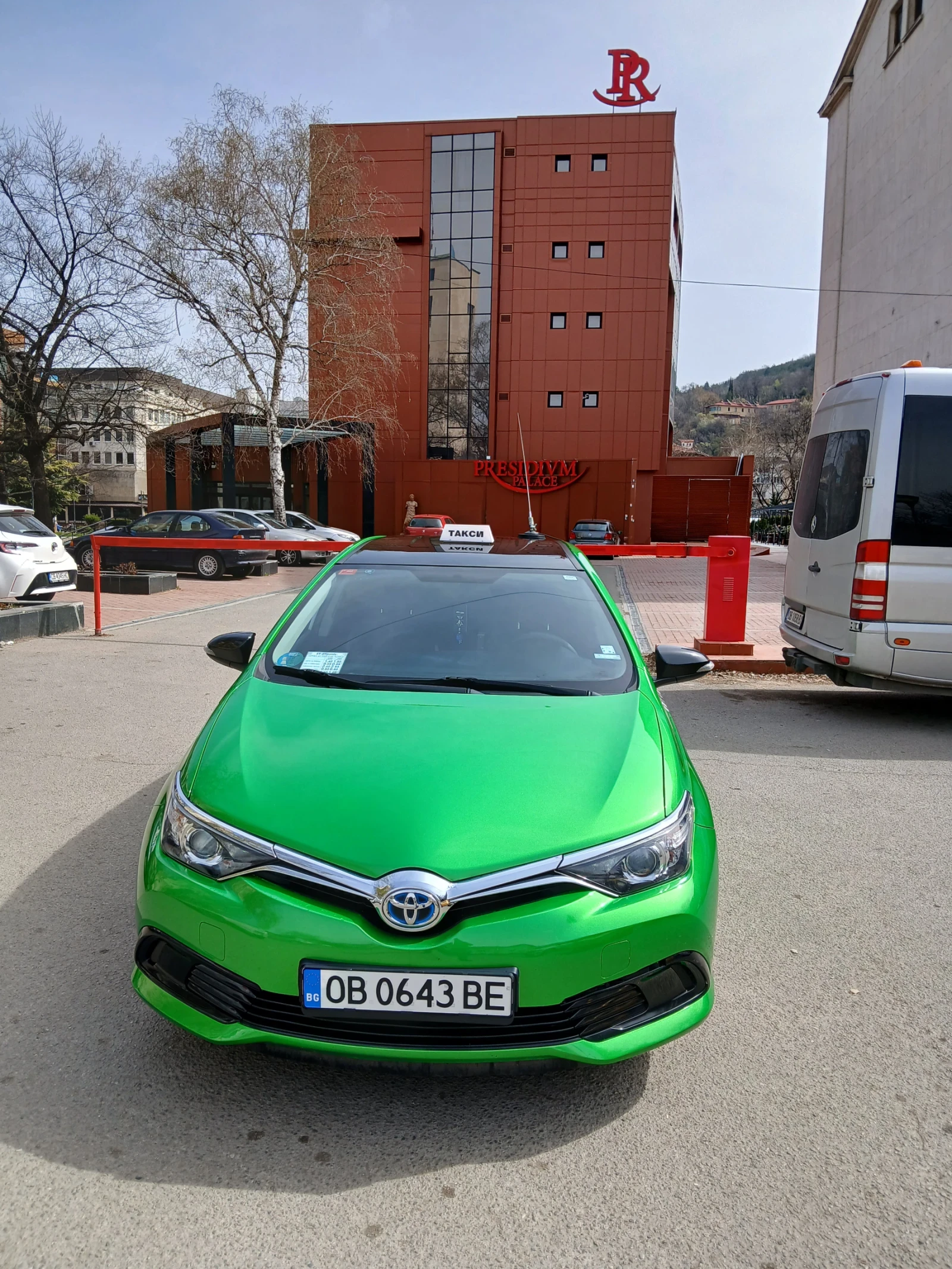 Toyota Auris 1.8 HYBRID FACELIFT 2016 - изображение 3
