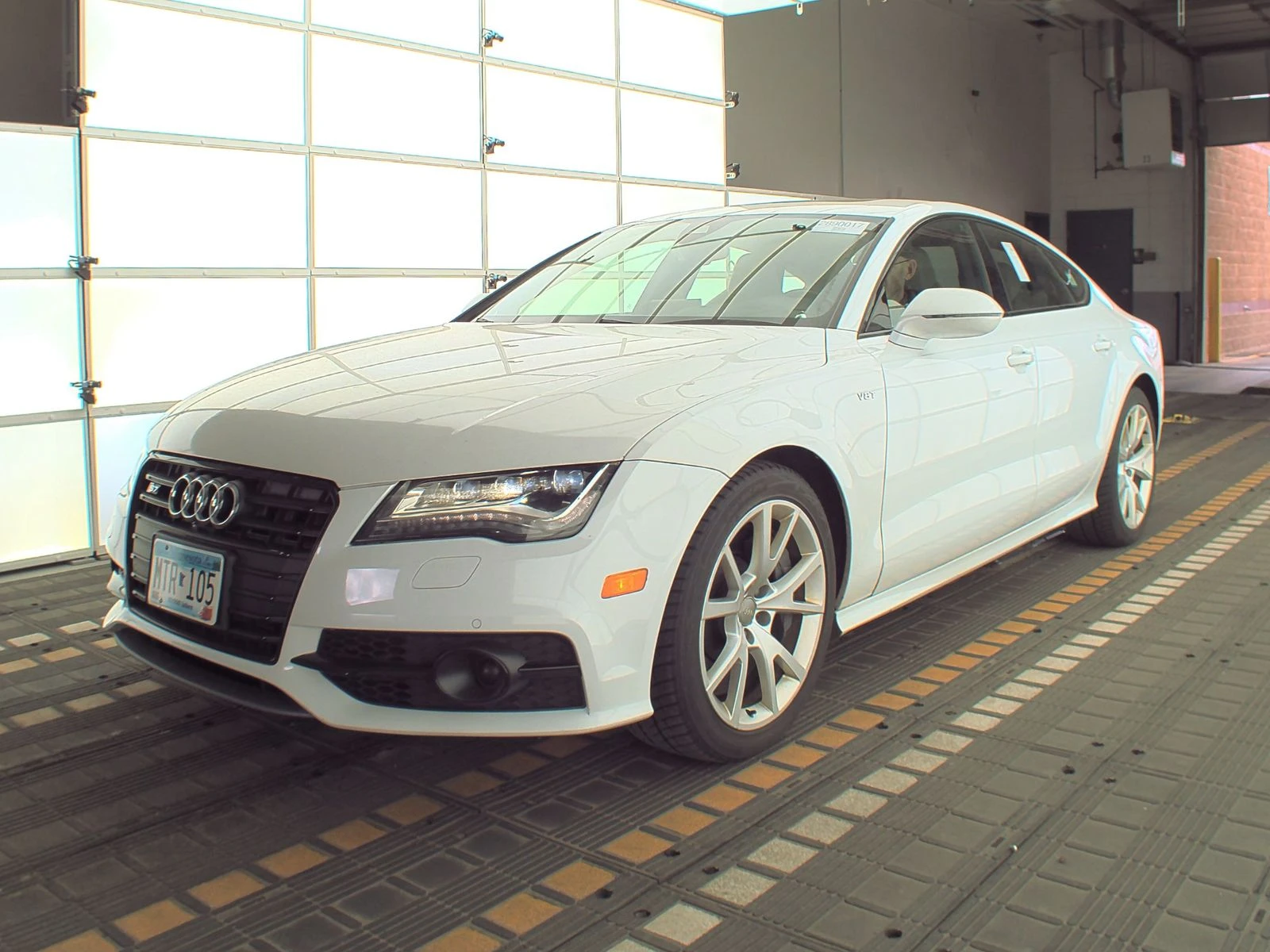 Audi S7 Bang & Olufsen* DISTRONIC PLUS* Night Vision*  | Mobile.bg — изображение 1
