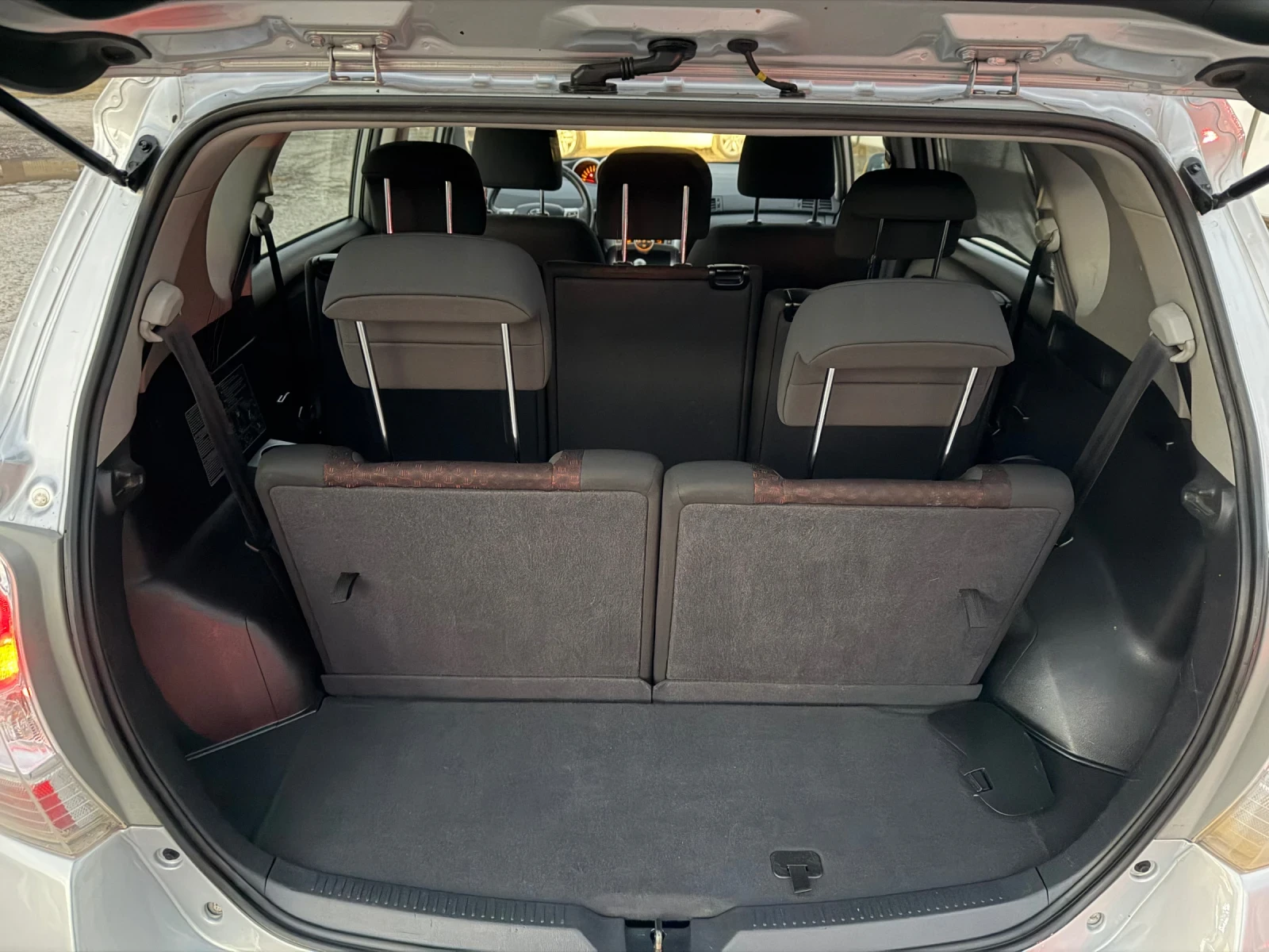 Toyota Verso 7-     | Mobile.bg   11