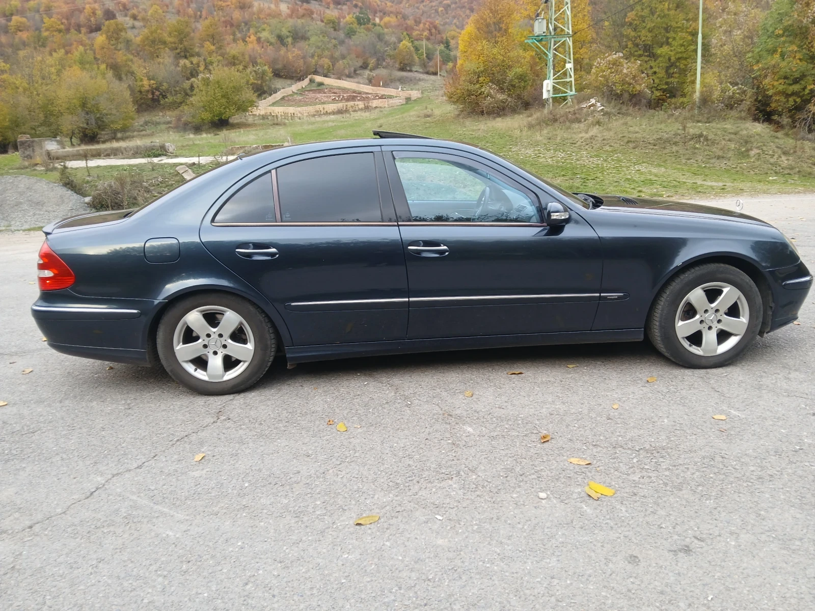 Mercedes-Benz E 320 | Mobile.bg — изображение 3