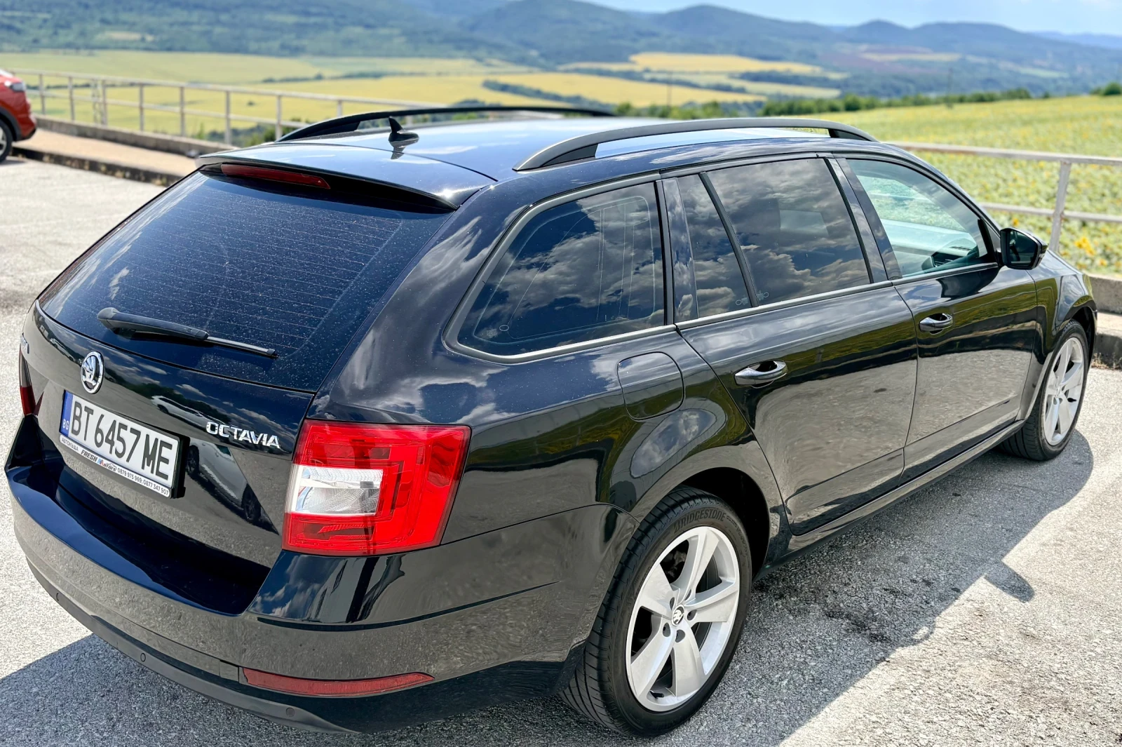 Skoda Octavia 2.0 TDI ОБСЛУЖЕН , снимка 5 - Автомобили и джипове - 55566372