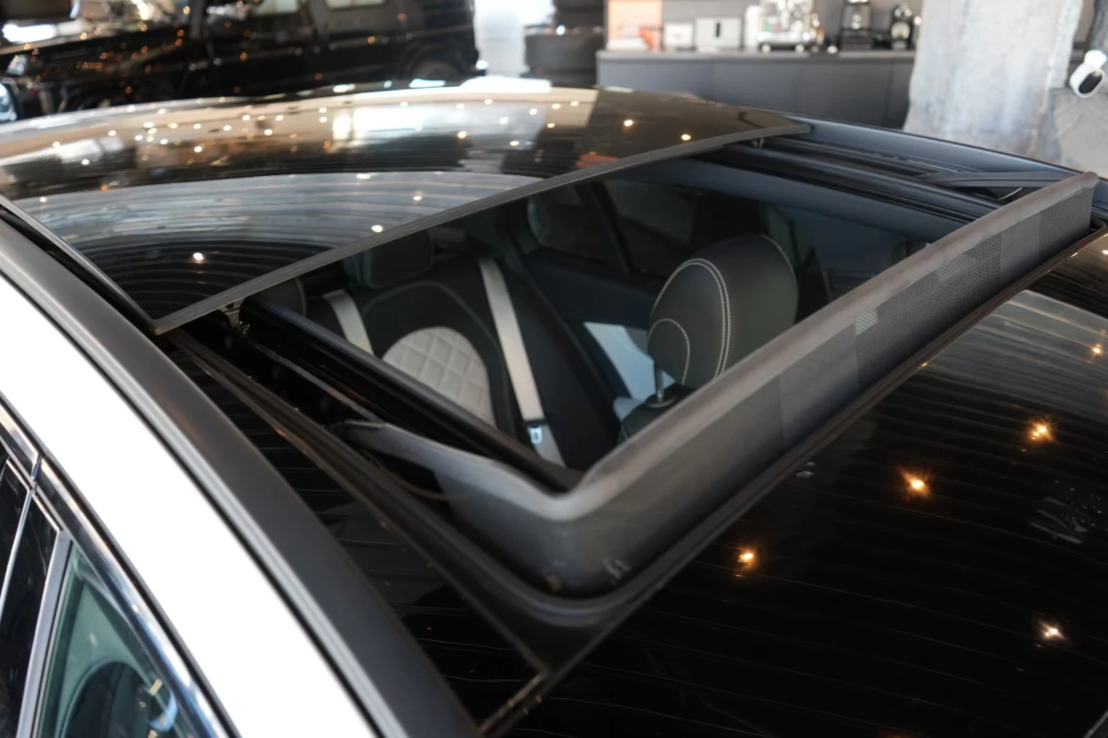 Mercedes-Benz C 63 AMG T/DESIGNO/510HP/CERAMIC/PANO/MASSAGE/BURM/HUD/696g | Mobile.bg � ����������� 15