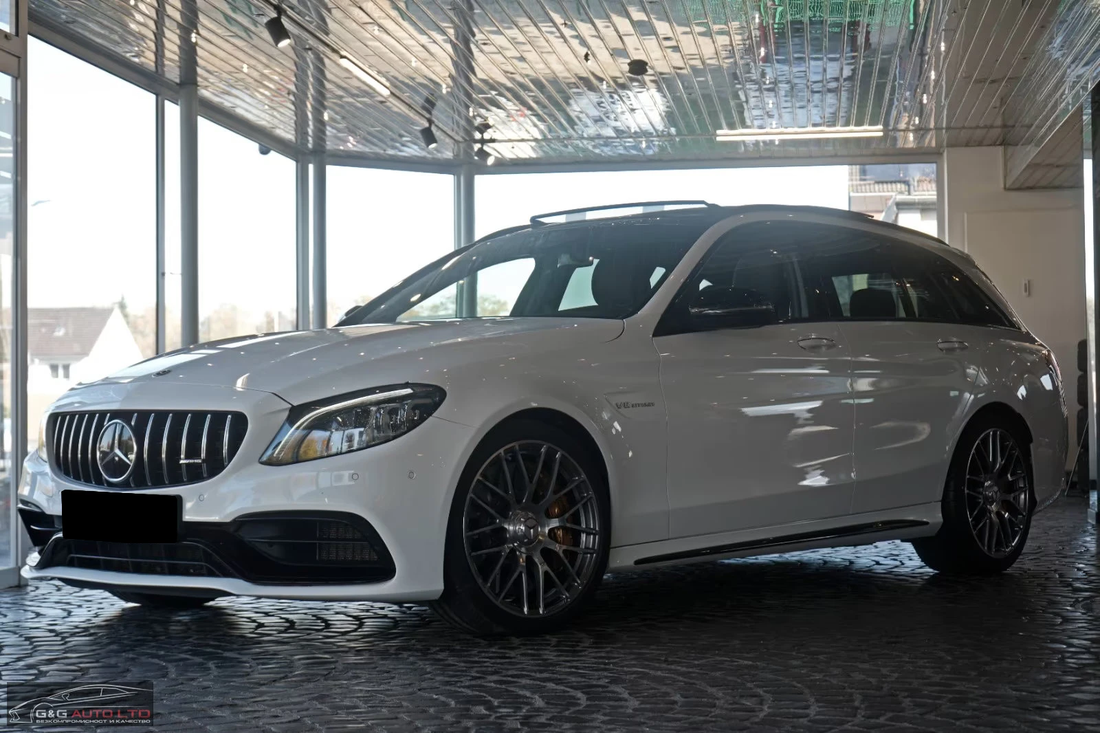 Mercedes-Benz C 63 AMG T/DESIGNO/510HP/CERAMIC/PANO/MASSAGE/BURM/HUD/696g | Mobile.bg � ����������� 1