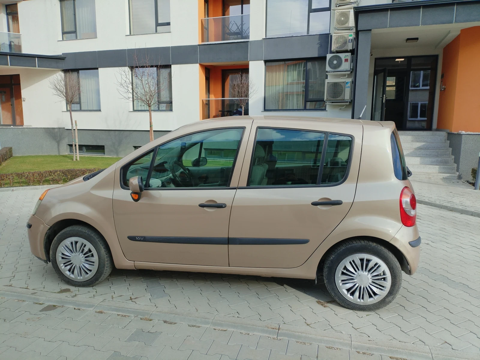 Renault Modus 1.2 16v 75hp ����� �� ������ ��������� ��  | Mobile.bg � ����������� 6