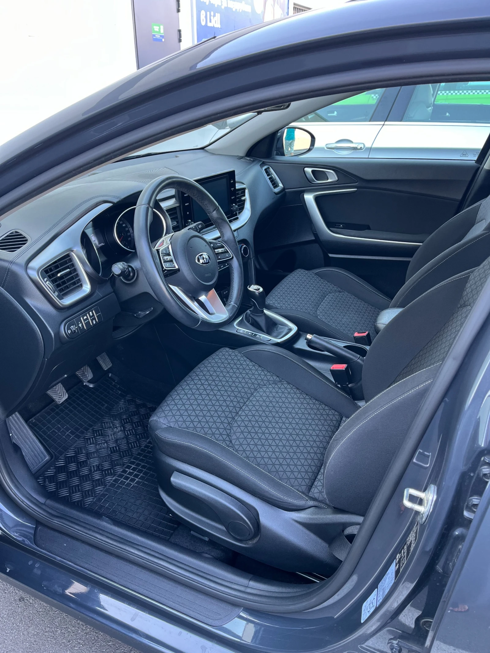 Kia Ceed | Mobile.bg � ����������� 2