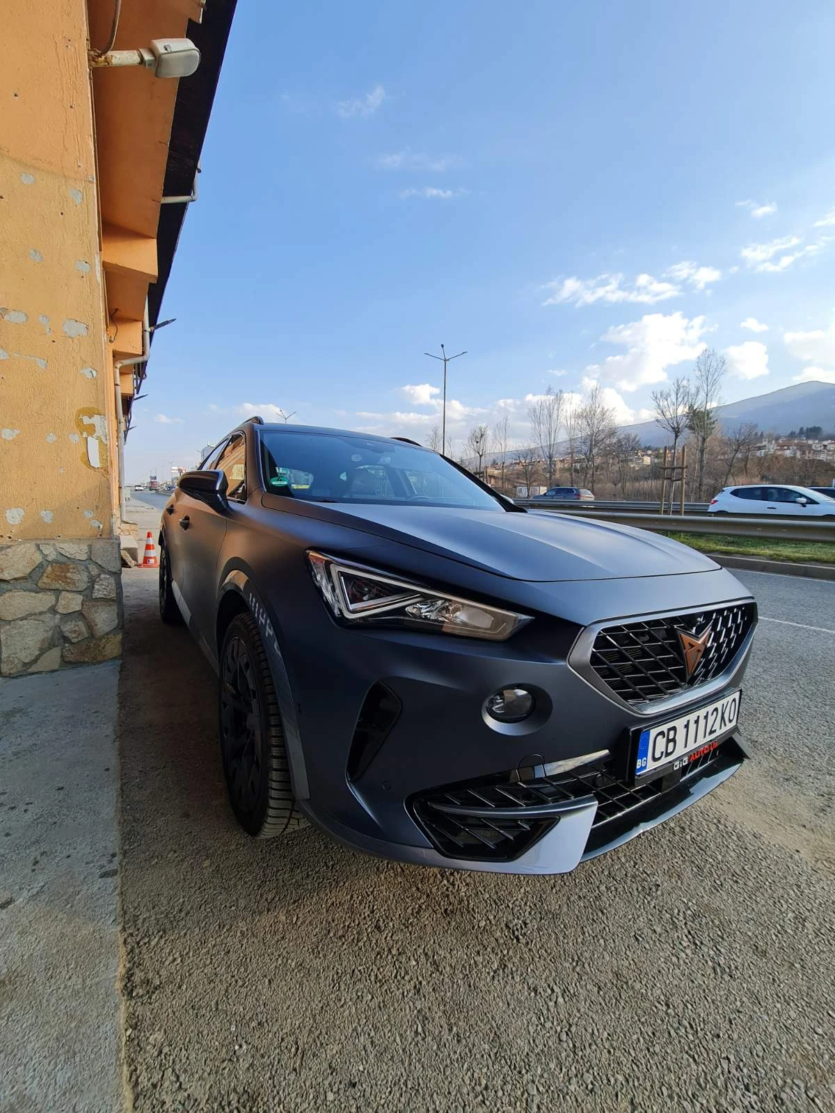 Cupra Formentor VZ-PACK/SPORT/360CAM/PANO/PLUG-IN/245HP, снимка 2 - Автомобили и джипове - 53863983