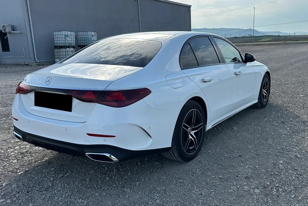 Mercedes-Benz E 200 AMG-Line, снимка 4 - Автомобили и джипове - 53995673
