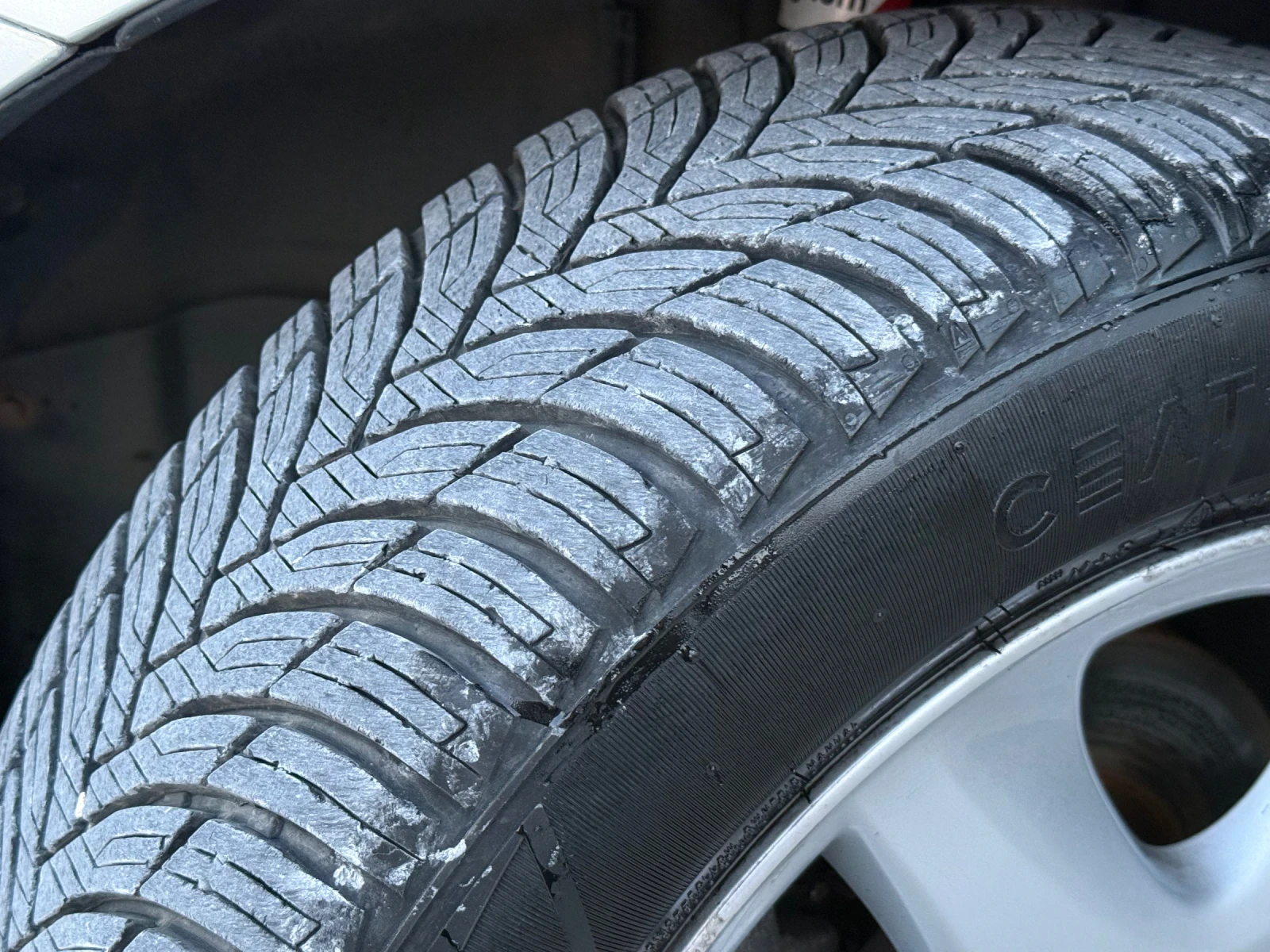 Toyota Corolla 2.0D* 2008г* Топ Състояние* 184.000КМ* , снимка 17 - Автомобили и джипове - 54151096