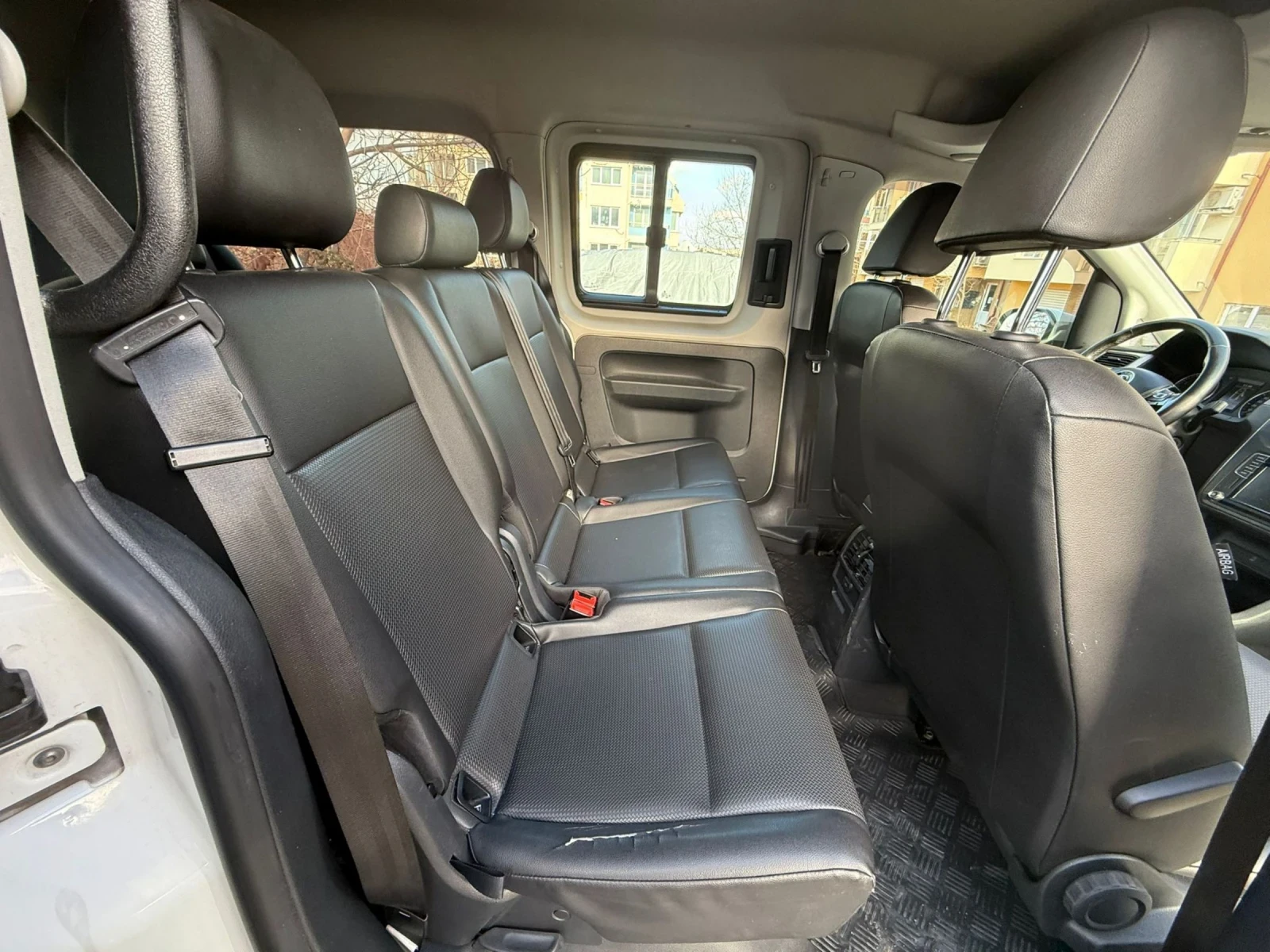 VW Caddy Maxi 1.4 МетанCNG 6+ 1 места, снимка 10 - Автомобили и джипове - 54155363