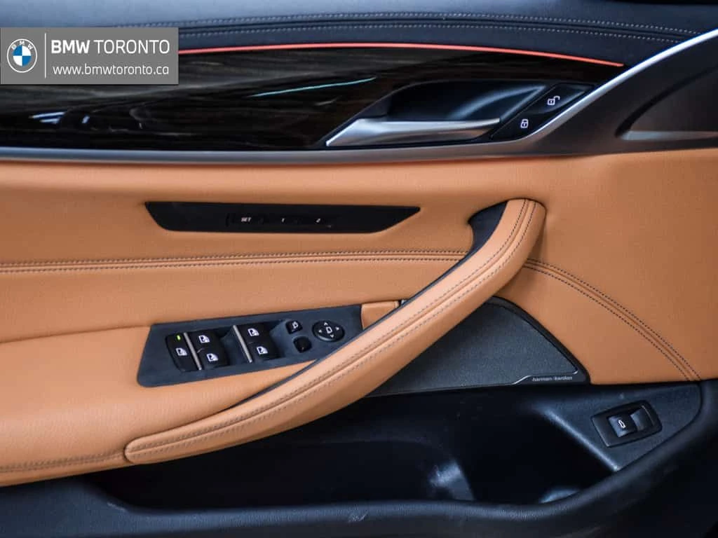 BMW 540 * 540i xDrive | CPO | HK Audio | HUD | Remote Star, снимка 7 - Автомобили и джипове - 54227124