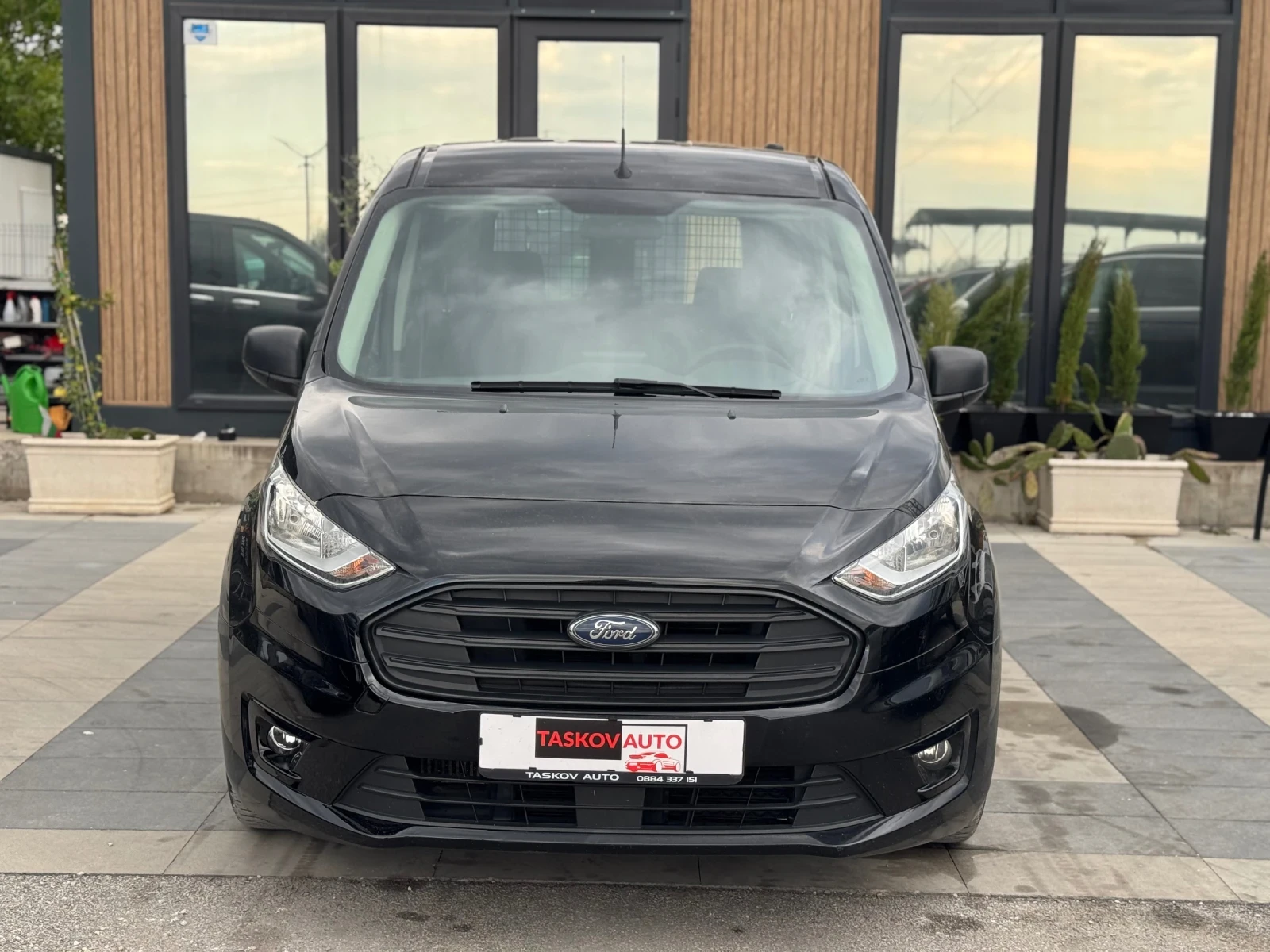 Ford Connect 1.5 d 2019г. АВТОМАТИК, снимка 2 - Автомобили и джипове - 54285687