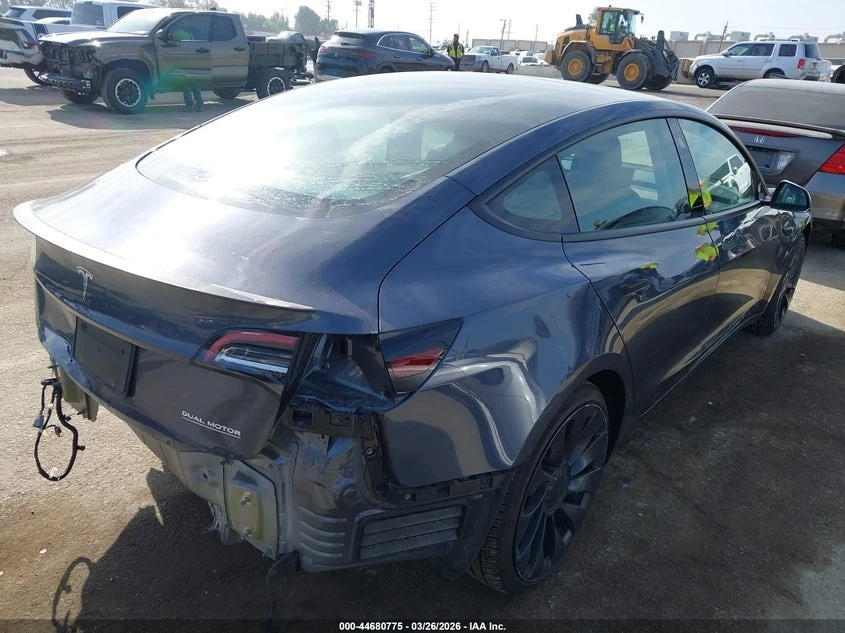 Tesla Model 3 Performance Dual Motor All-Wheel Drive, снимка 4 - Автомобили и джипове - 54352860