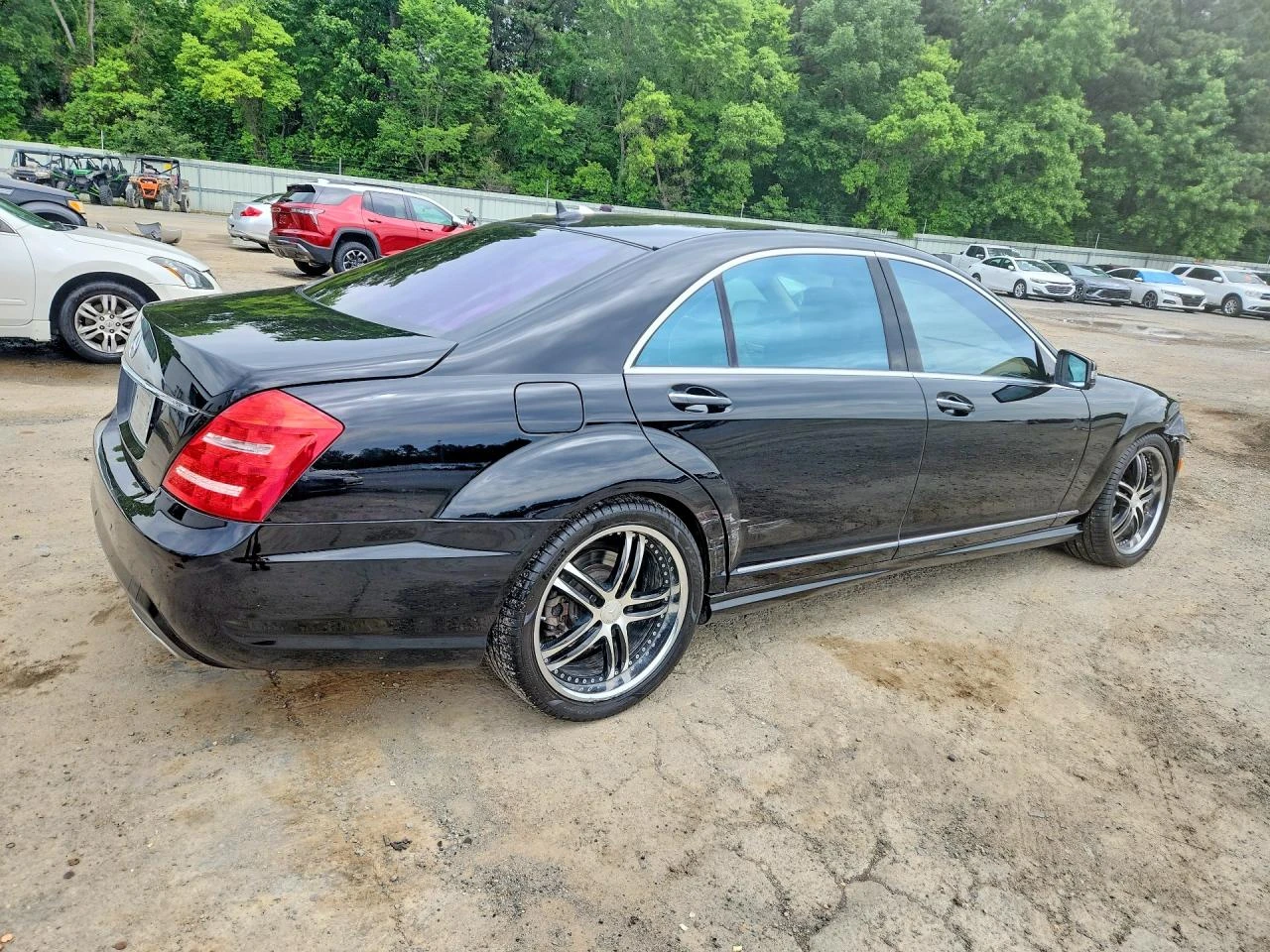 Mercedes-Benz S 500 2011 MERCEDES-BENZ S 550, снимка 4 - Автомобили и джипове - 54660988