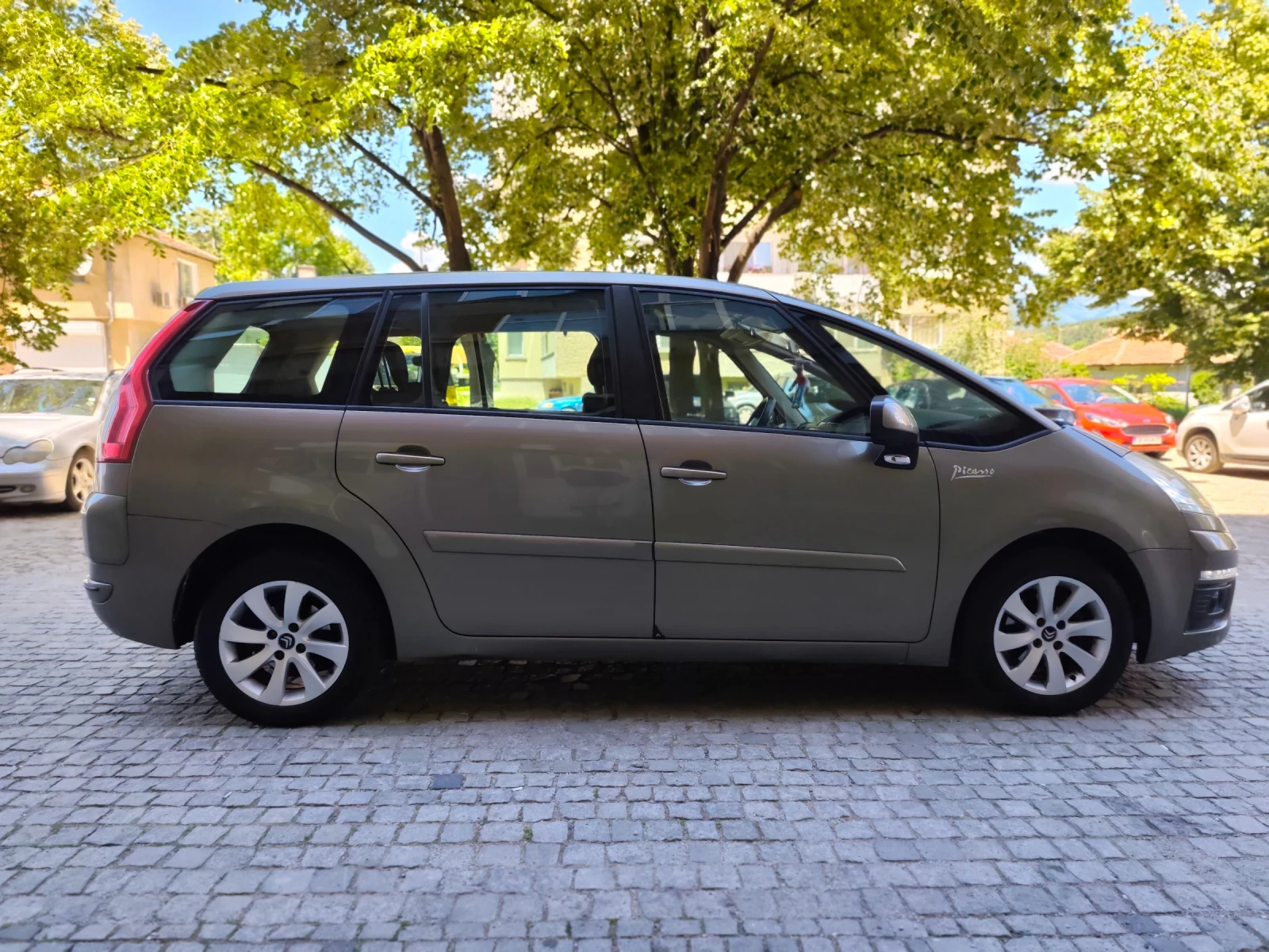 Citroen C4 Picasso 1.6VTi Grand, снимка 6 - Автомобили и джипове - 54905216