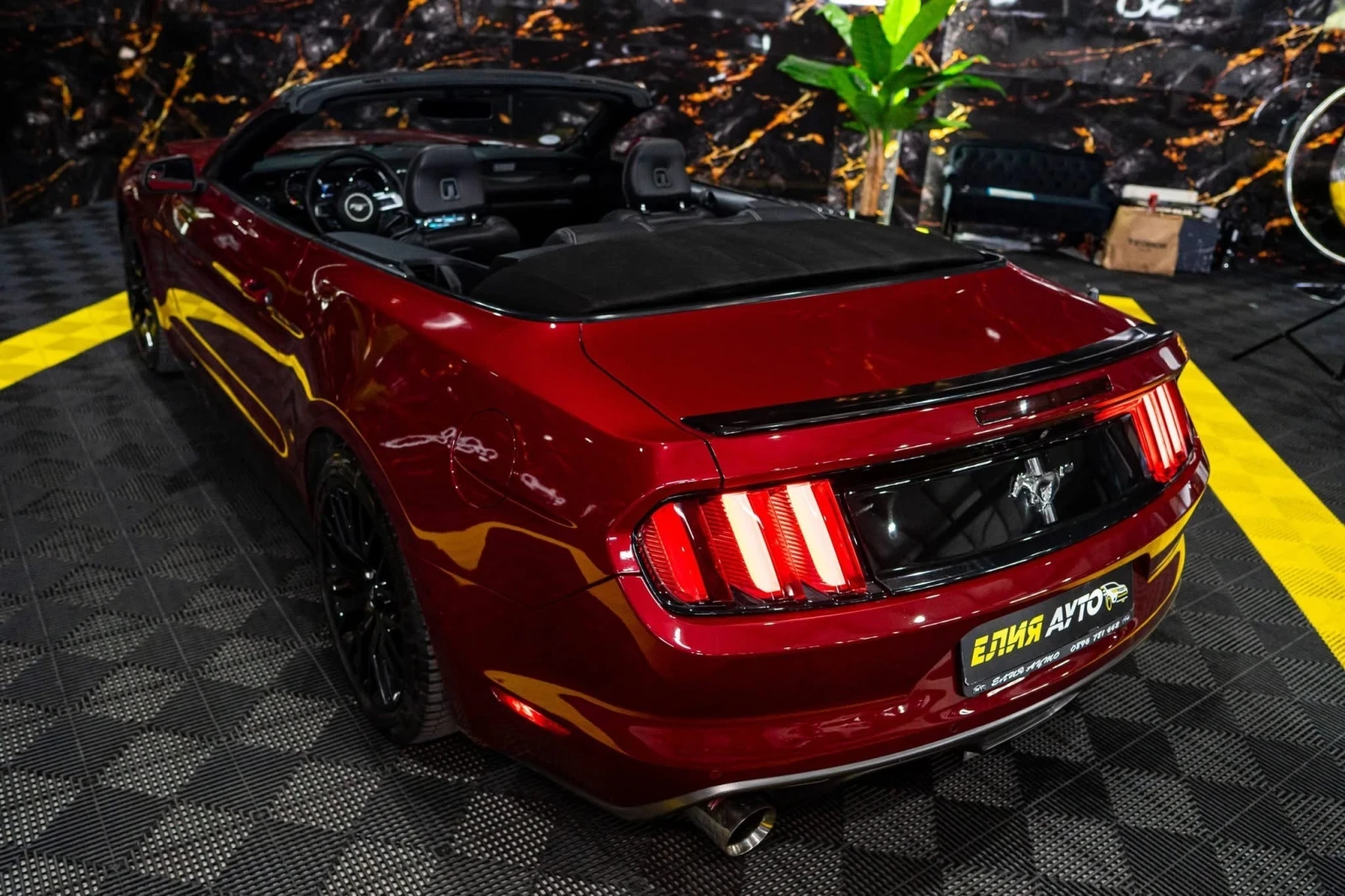 Ford Mustang 2.3 ECOBOOST CABRIO LED NAVI ЛИЗИНГ 100%, снимка 7 - Автомобили и джипове - 55002616
