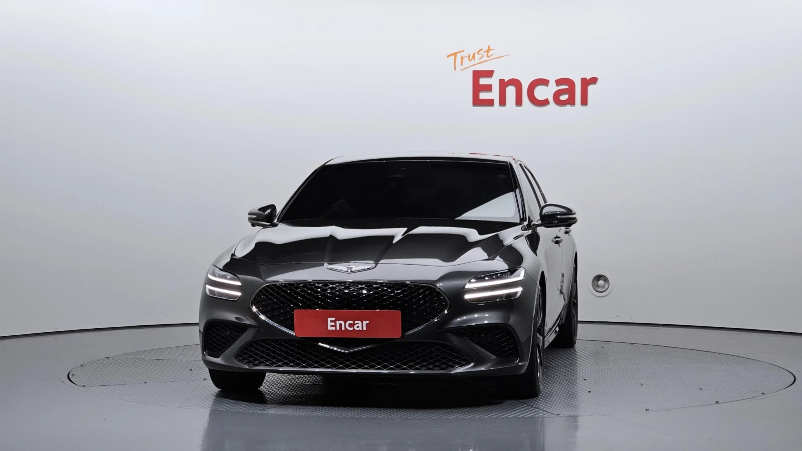 Genesis G70 2.0T* ДИСТРОНИК* ПОДГРЕВ* ОБУДХВАНЕ* КАМЕРИ, снимка 3 - Автомобили и джипове - 55038841