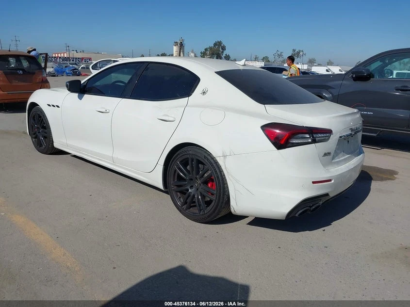 Maserati Ghibli 3l S Q4, снимка 3 - Автомобили и джипове - 55154517